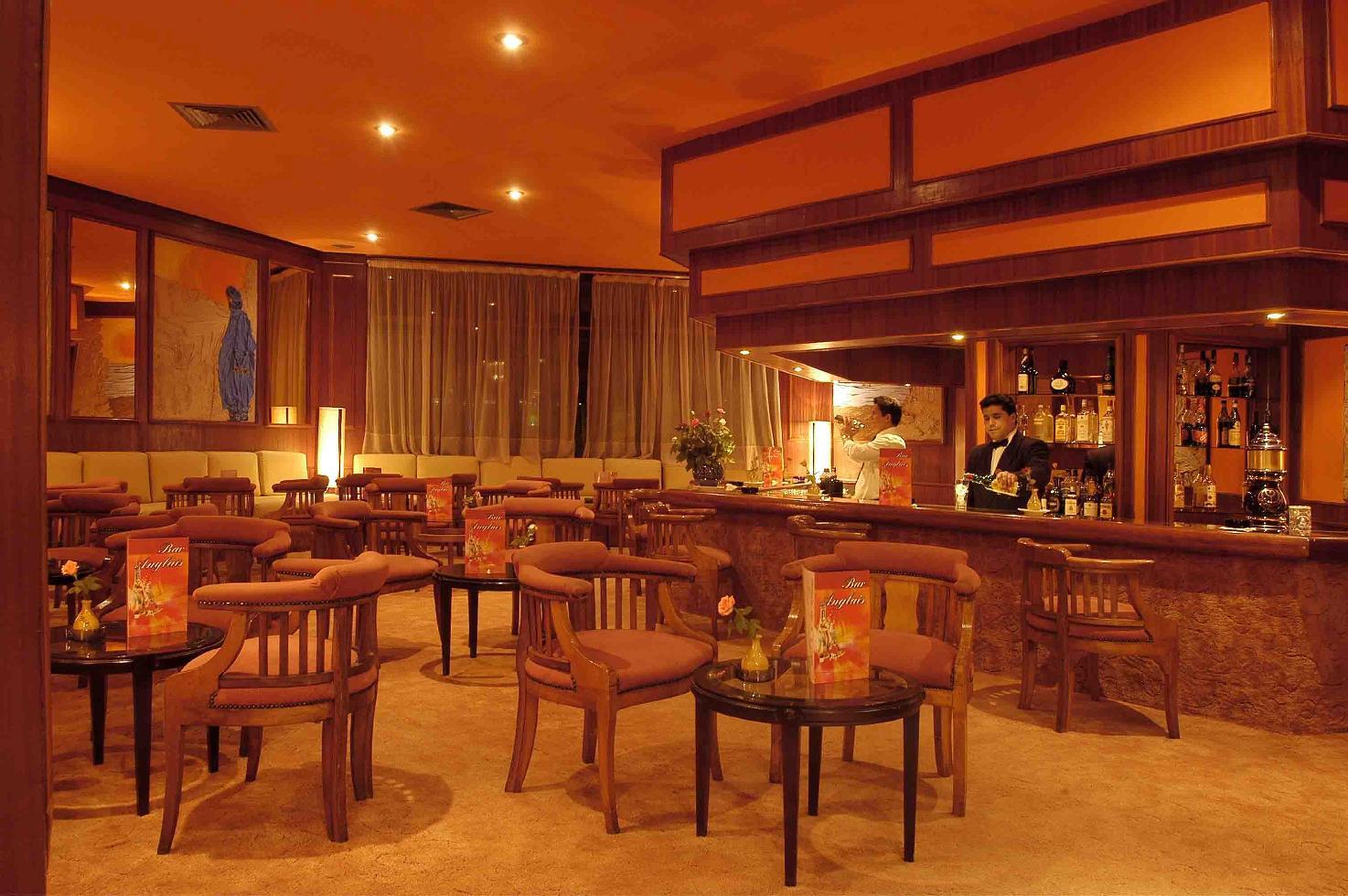 โรงแรมเคนซี ยูโรปา อกาดีร์ ภายนอก รูปภาพ The bar at the hotel